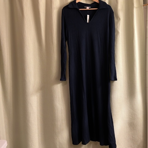 Ladies dress NWT - Picture 3 of 6